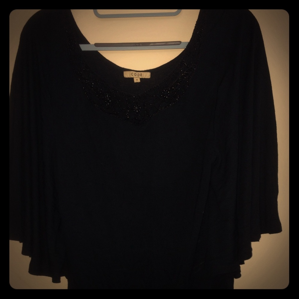 Black shirt